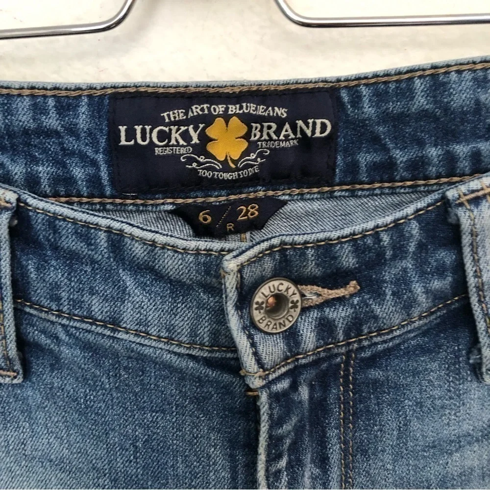 Lucky Brand Sweet Straight Distressed Jean 6/28R